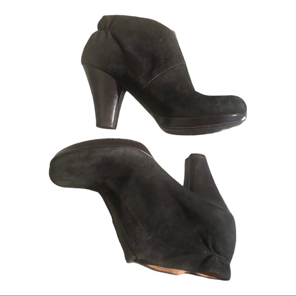 NEW NAYA Bara Suede Leather Booties Heels size 5 - Picture 2 of 14